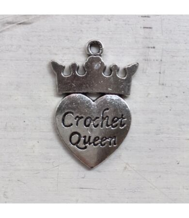 Crochet Queen fém felvarró, charm