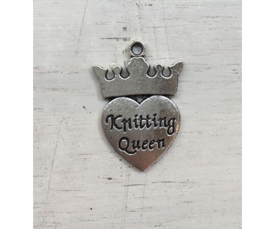 Knitting Queen fém felvarró, charm